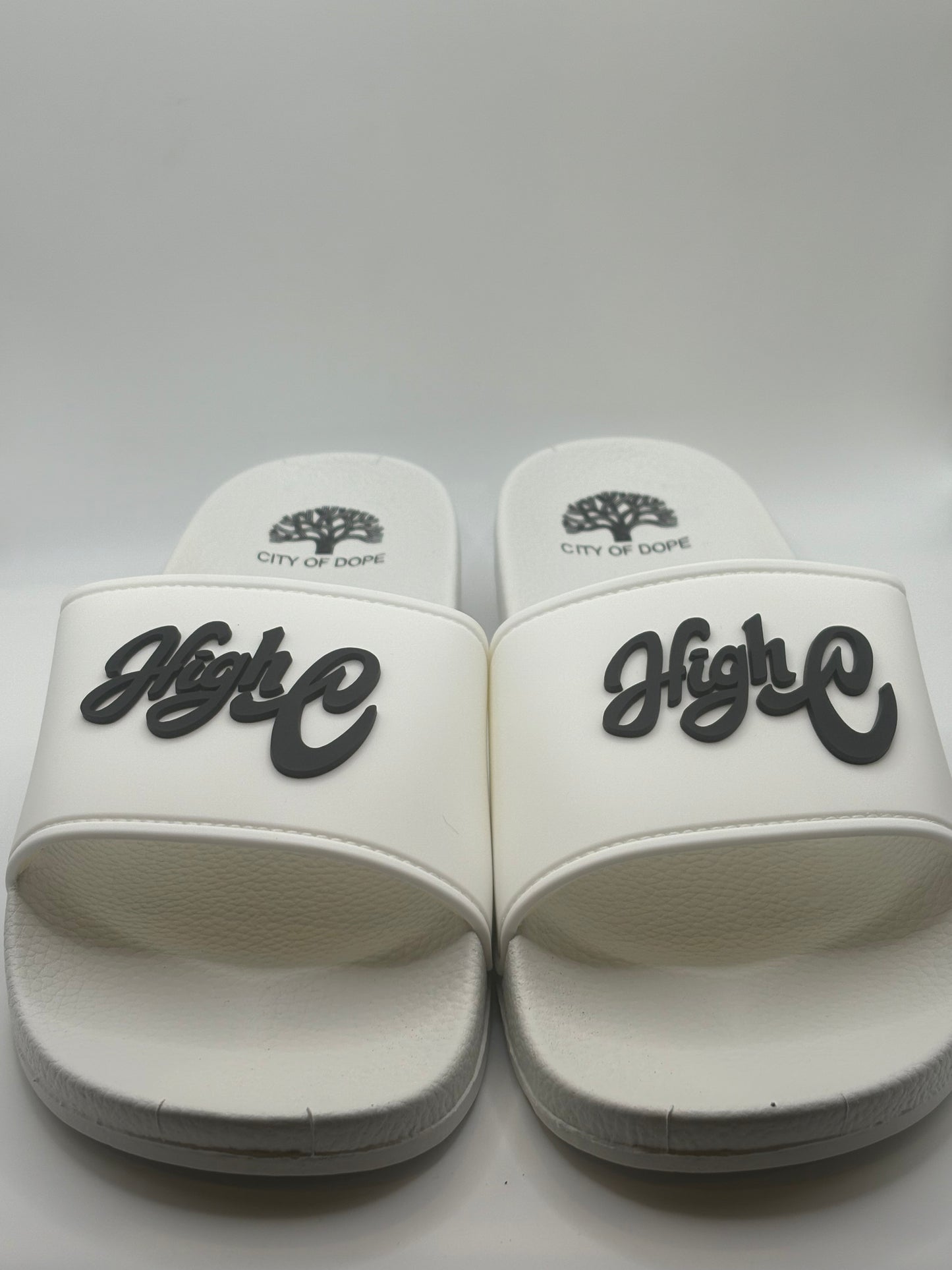 HIGH C Cream Sandals